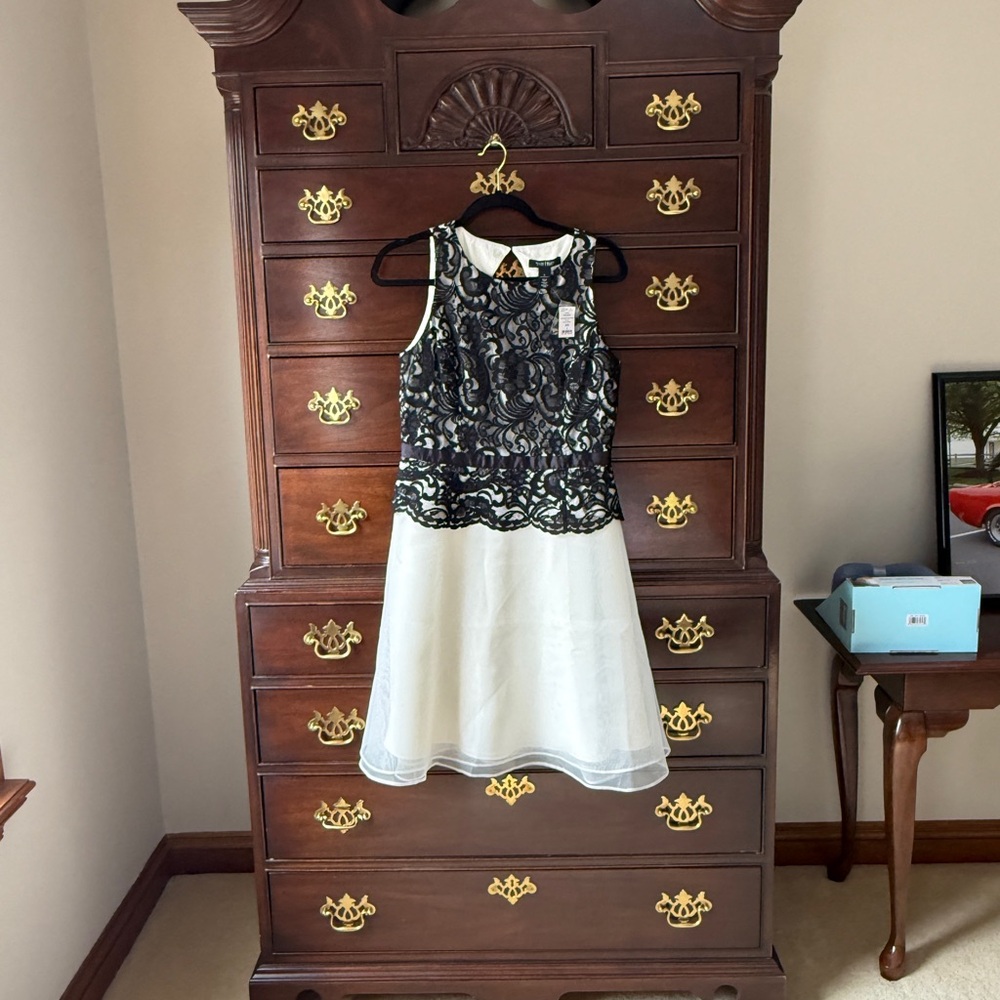 White House Black Market Kids Dress with Black Lace and White Skirt